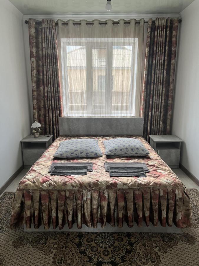 Guest House Baytur Kochkor Ngoại thất bức ảnh