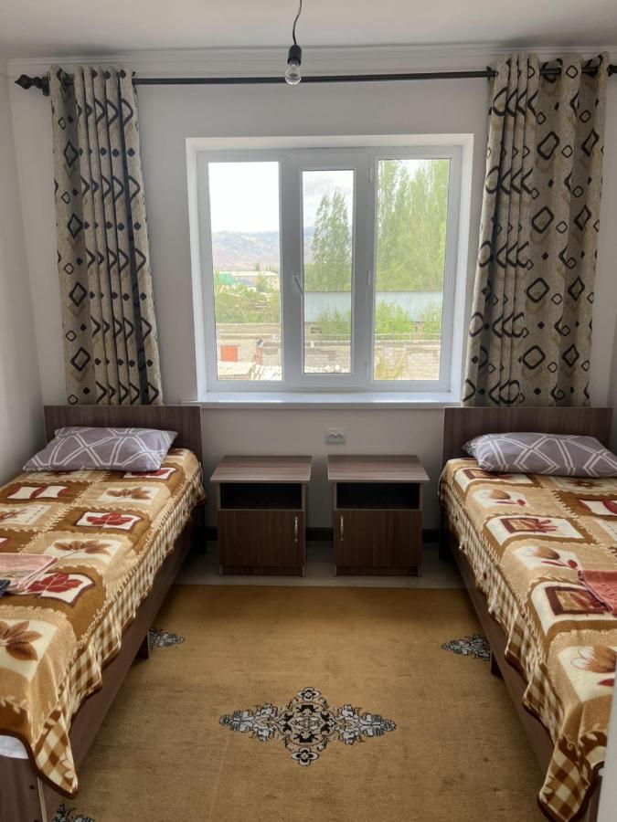 Guest House Baytur Kochkor Ngoại thất bức ảnh