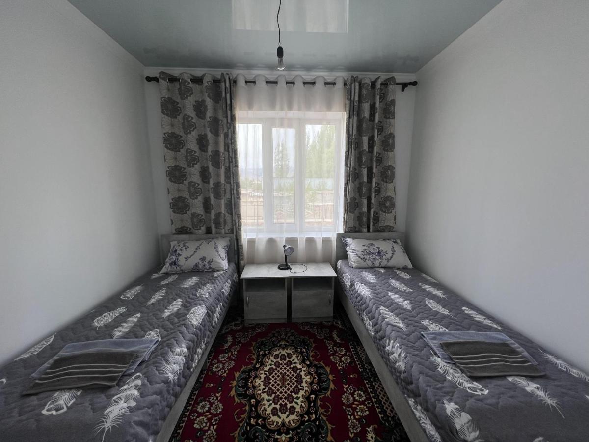 Guest House Baytur Kochkor Ngoại thất bức ảnh