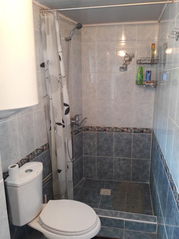 Guest House Baytur Kochkor Ngoại thất bức ảnh
